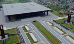 <strong>蓝冠平台几年了?弧光印记见证奋斗青春</strong>